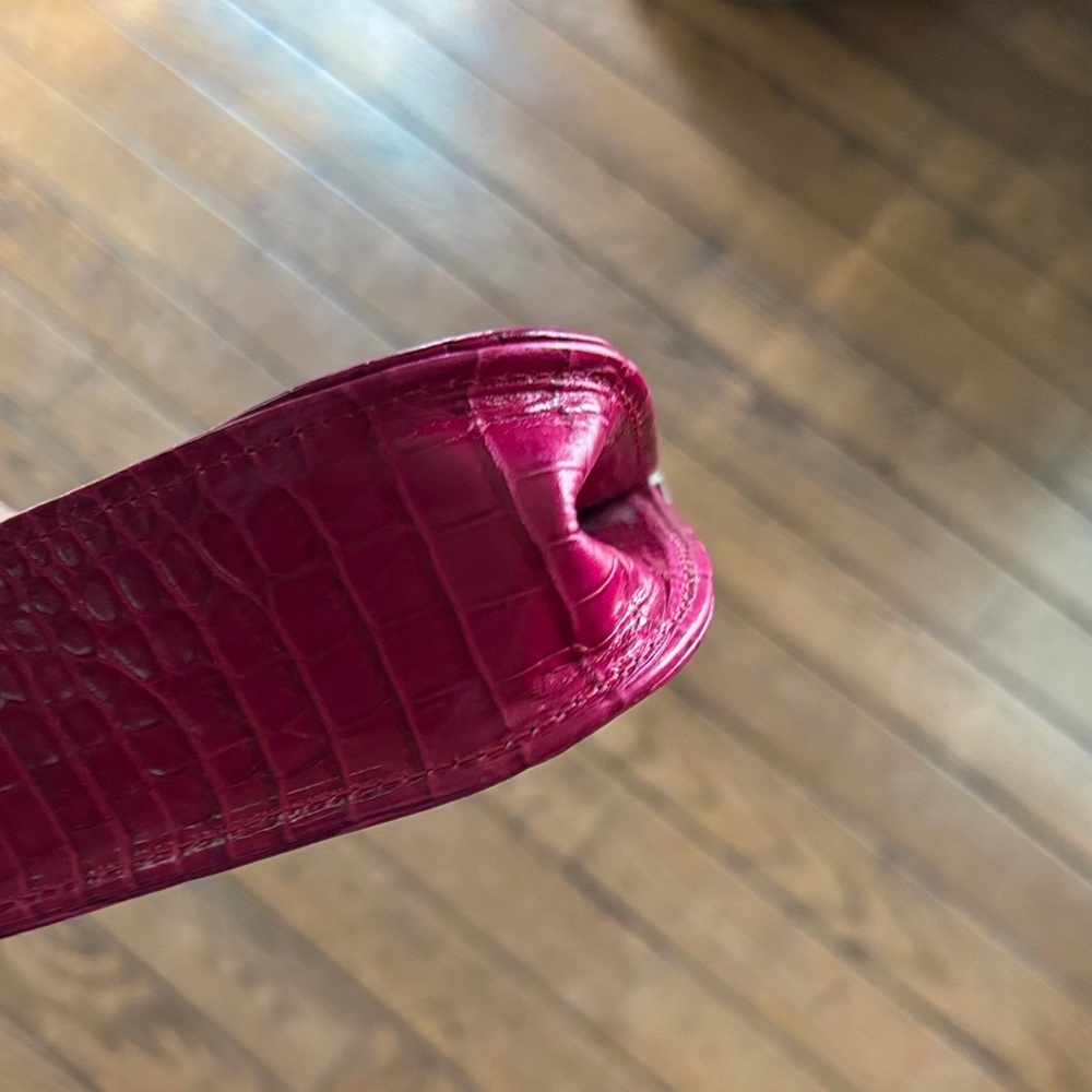 Elaine Turner Designs Hot Pink Croc-Embossed Frame Clutch - Picture 3 of 7